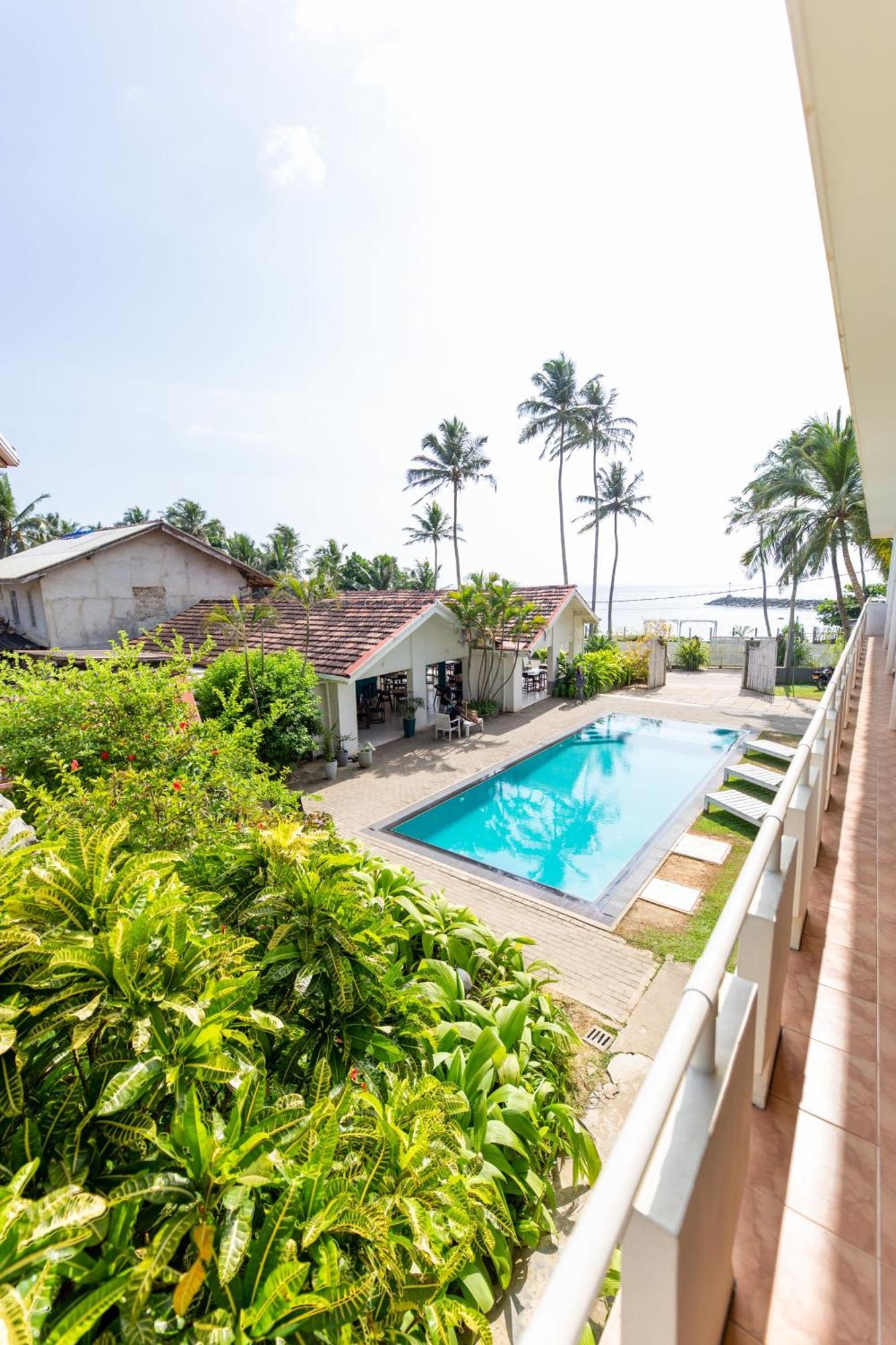 Shangrela Beach Resort By Ark Ambalangoda  Buitenkant foto