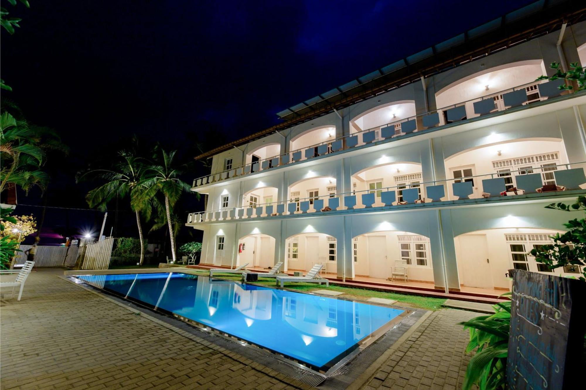 Shangrela Beach Resort By Ark Ambalangoda  Buitenkant foto