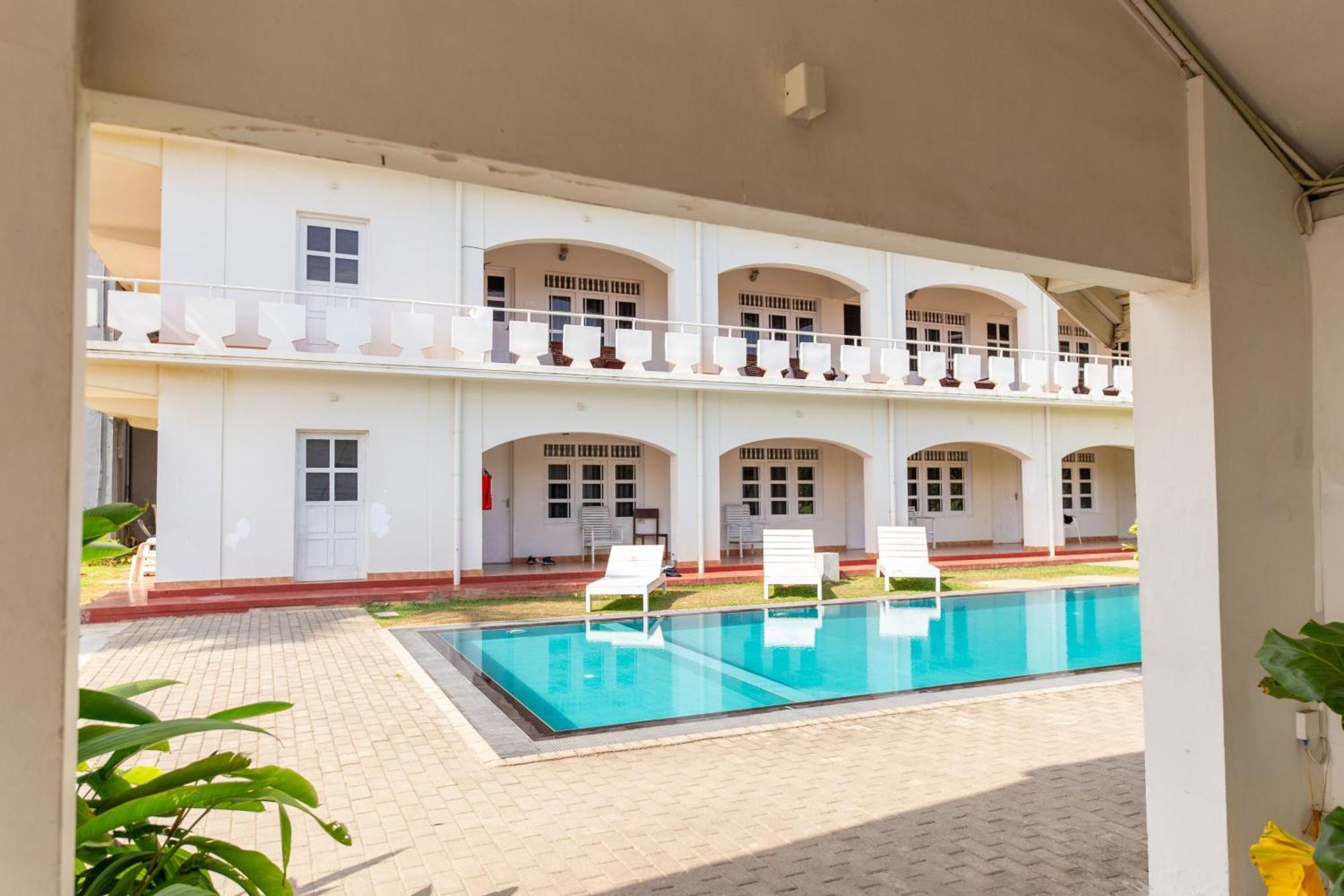Shangrela Beach Resort By Ark Ambalangoda  Buitenkant foto