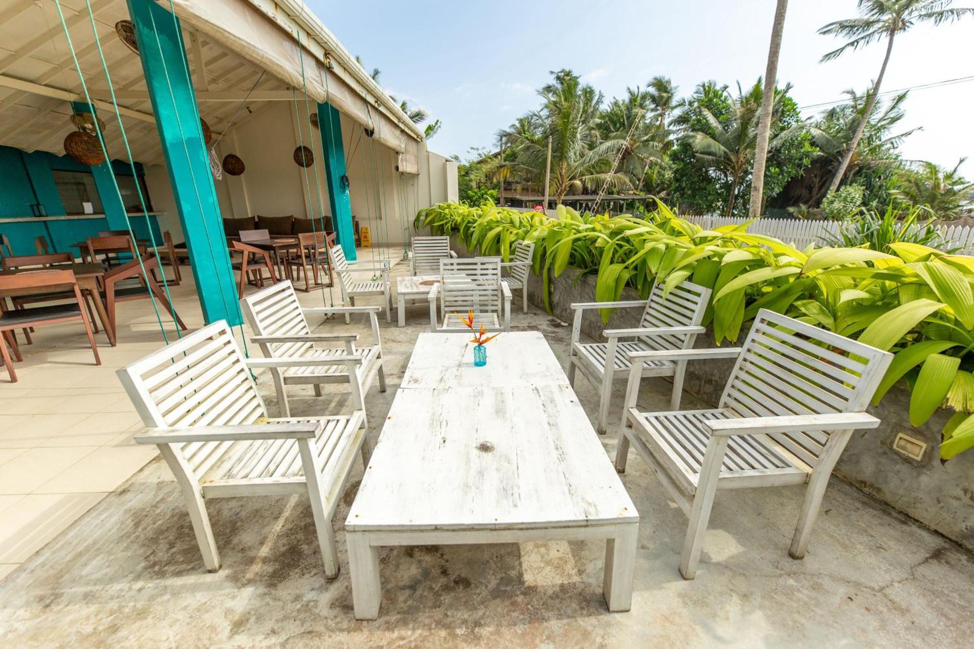 Shangrela Beach Resort By Ark Ambalangoda  Buitenkant foto