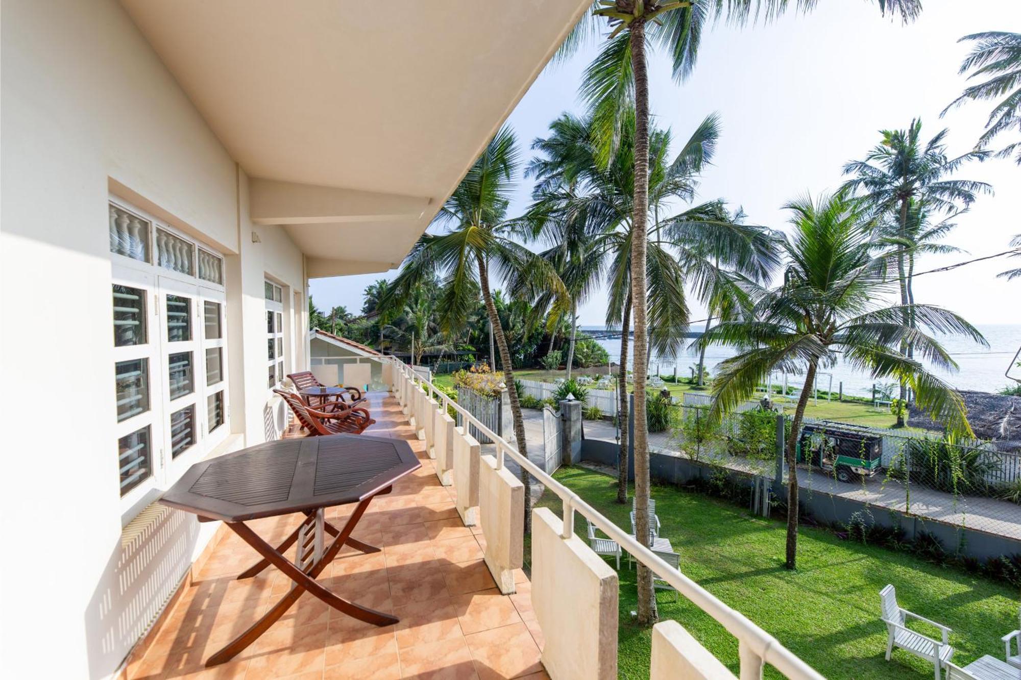Shangrela Beach Resort By Ark Ambalangoda  Buitenkant foto
